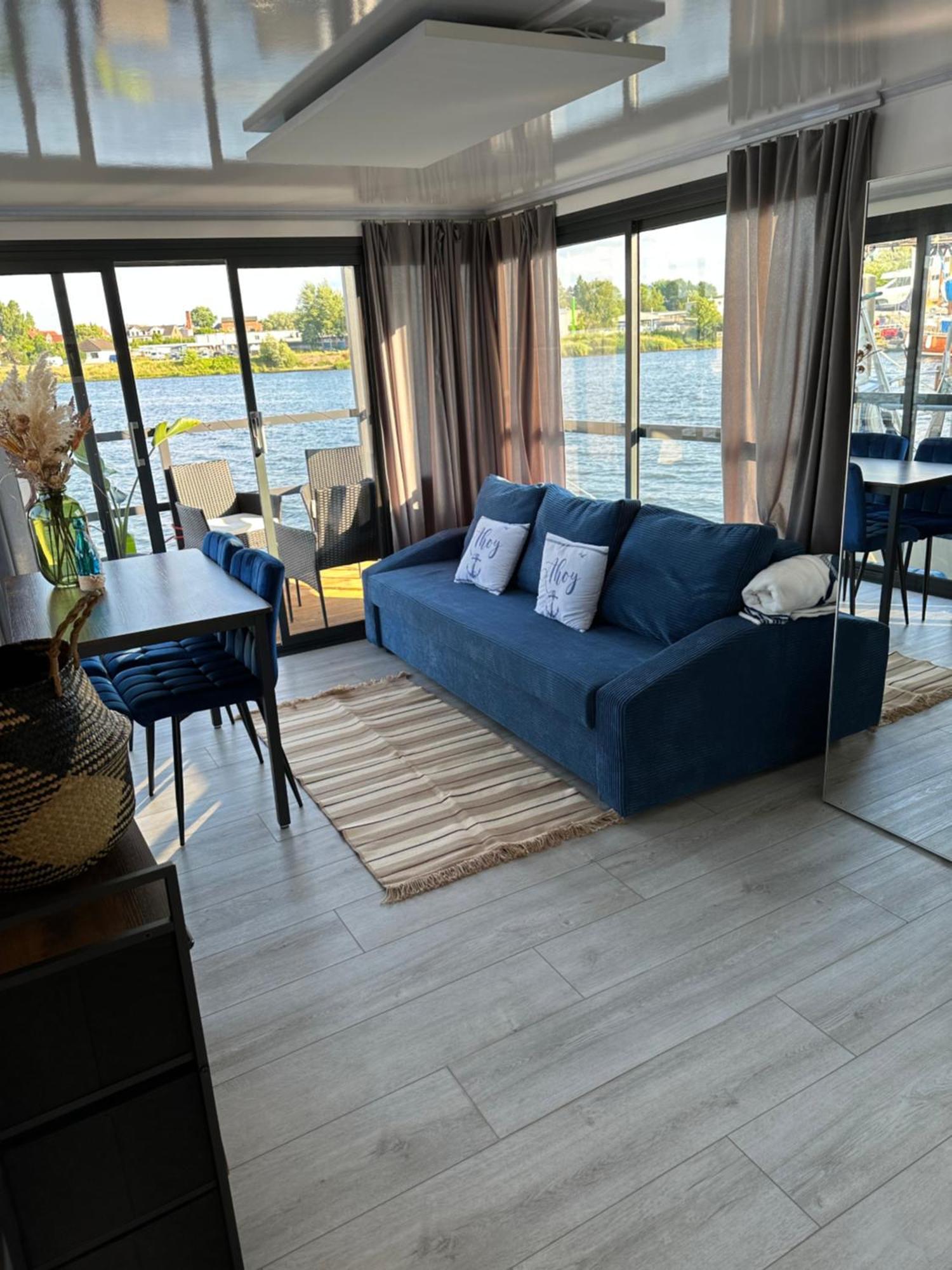 Ferienwohnung Premium Hausboot Trave Traum Lübeck Exterior foto