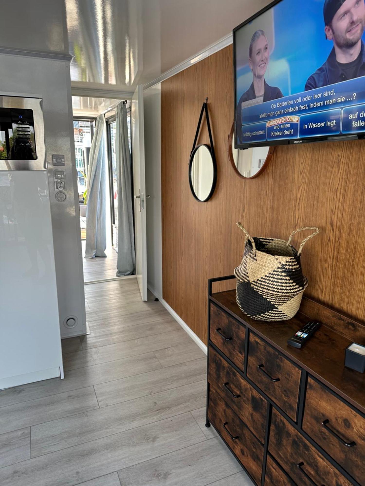 Ferienwohnung Premium Hausboot Trave Traum Lübeck Exterior foto